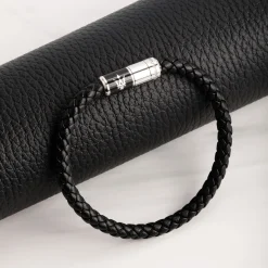 Maserati Bracelet en acier recyclé et cuir-Homme Bijoux