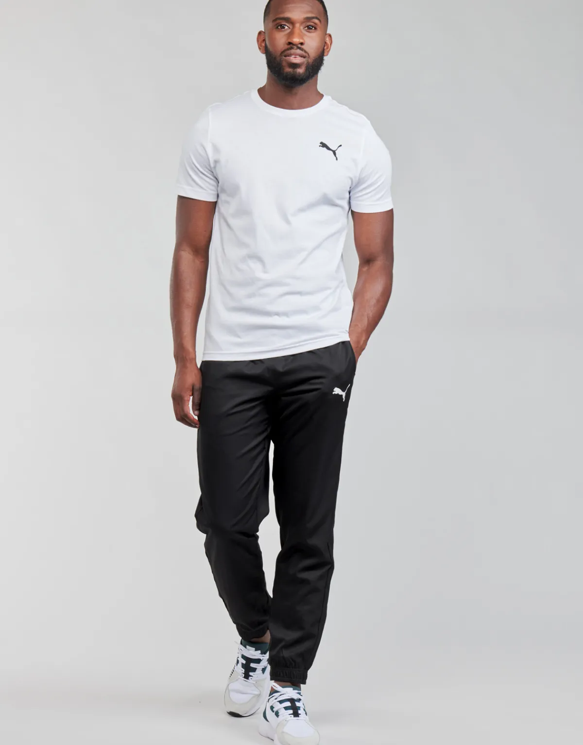 Puma ESS ACTIVE WOVEN PANT-Homme Joggings & Survêtements
