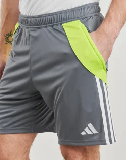 adidas IV6940-Homme Shorts & Bermudas