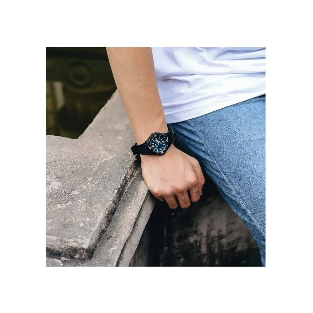 Casio MRW200H2B3-Homme Montres