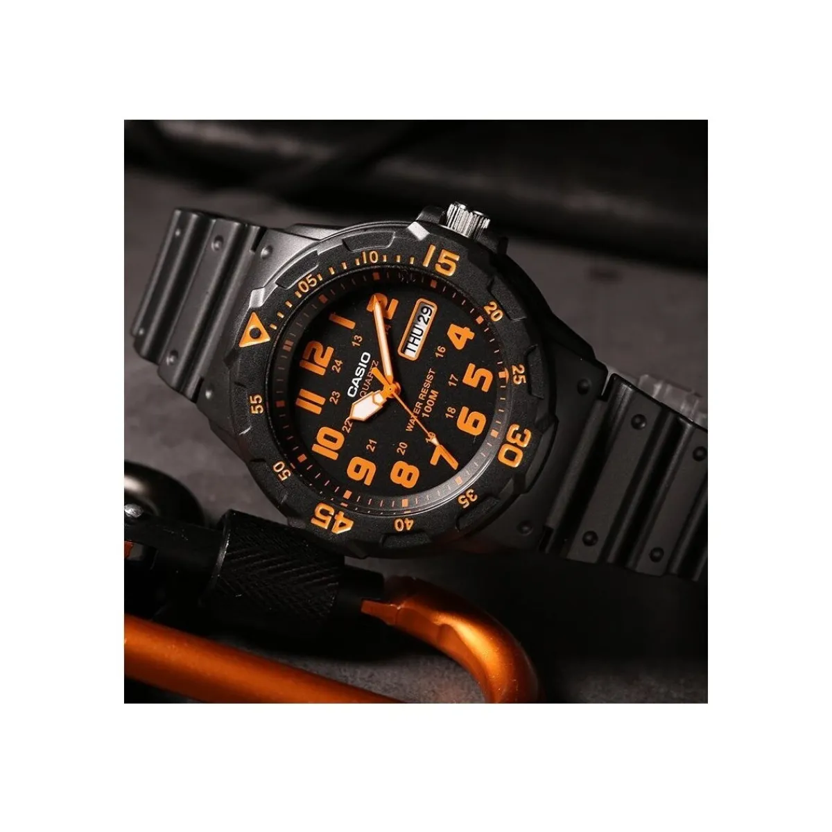 Casio MRW200H4B-Homme Montres