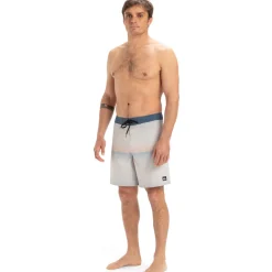 Quiksilver Surfsilk Straight Leg 18